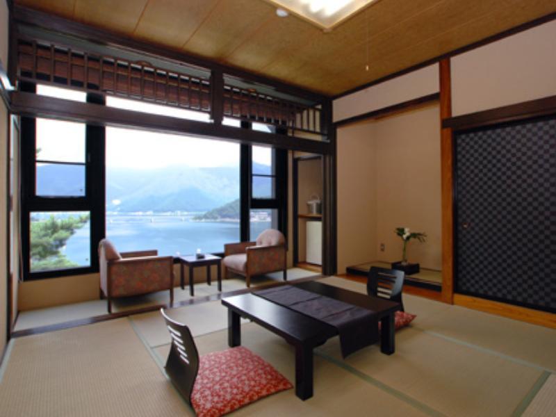 Rakuyu Hotel Fujikawaguchiko Eksteriør billede